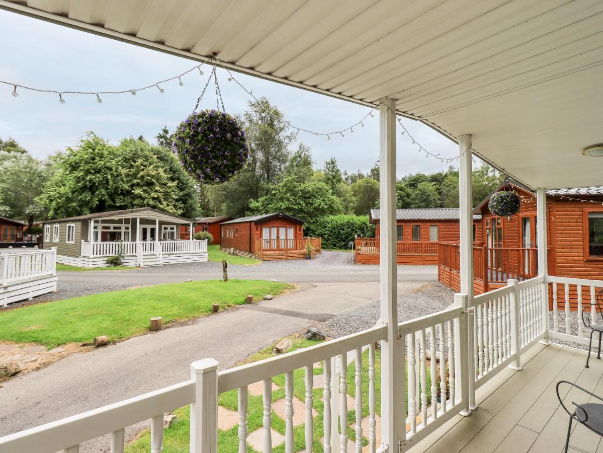 Pinehaven Lodge Windermere Eksteriør billede